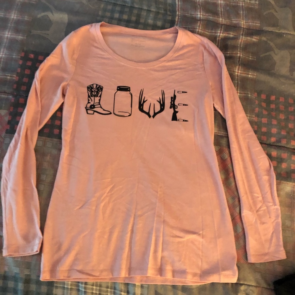 “Love” shirt